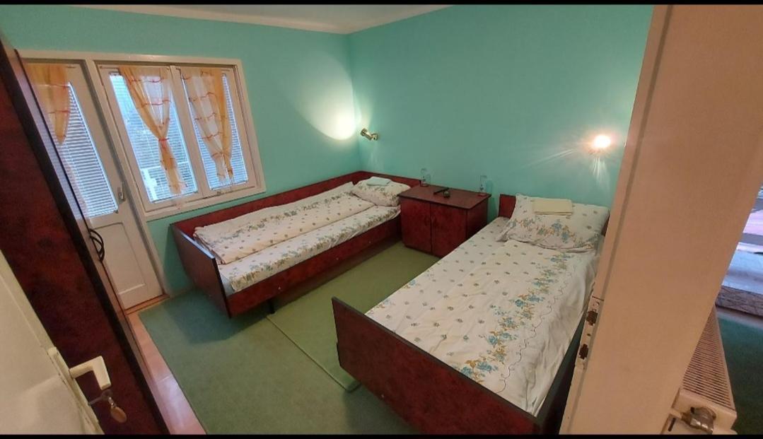 Domacinstvo Jolovic Otel Kraljevo Dış mekan fotoğraf