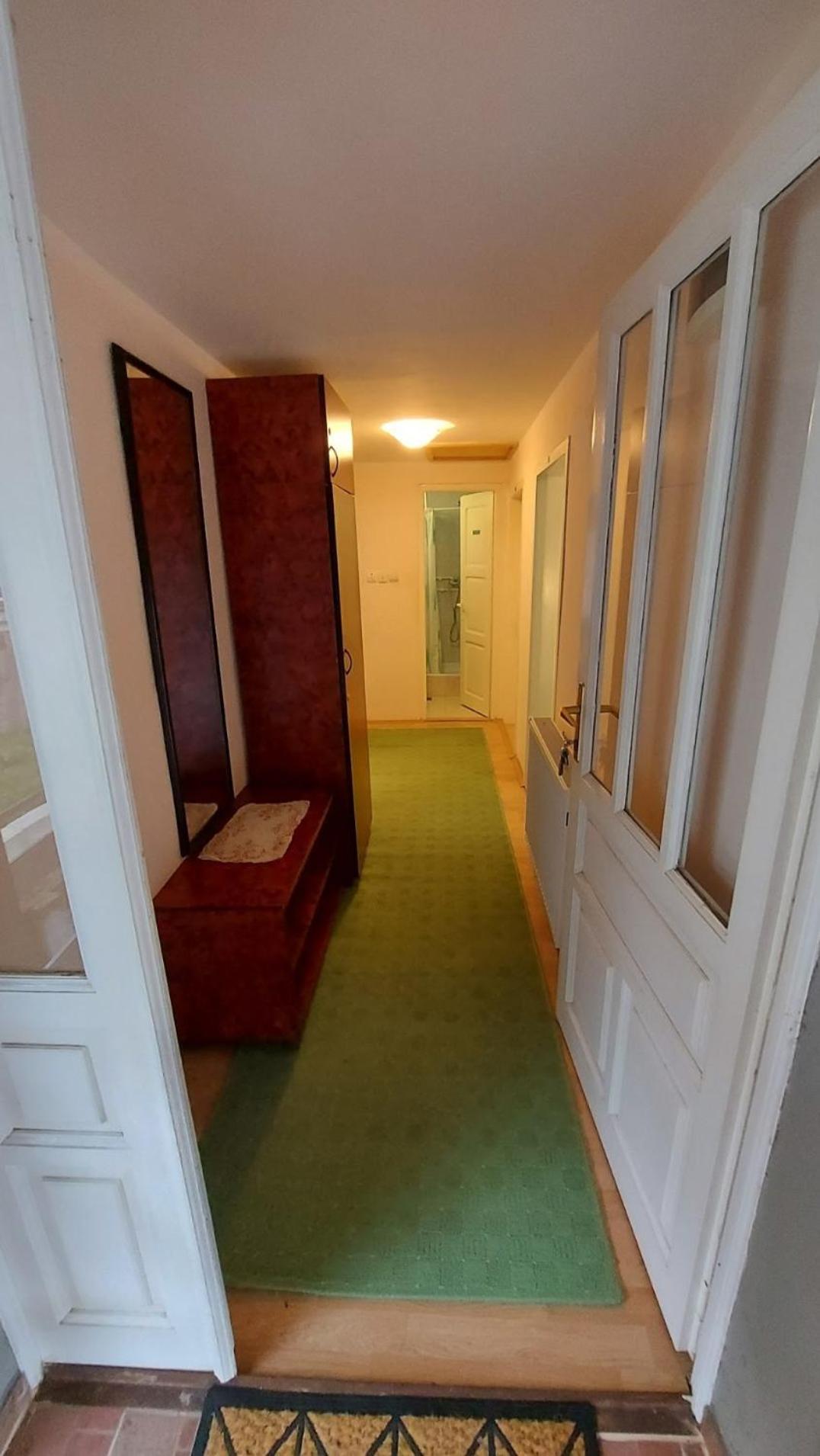 Domacinstvo Jolovic Otel Kraljevo Dış mekan fotoğraf