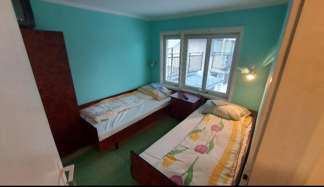 Domacinstvo Jolovic Otel Kraljevo Dış mekan fotoğraf